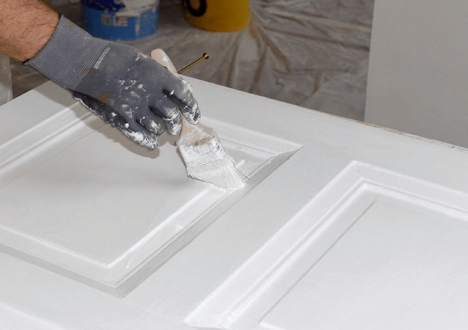 Peinture de porte par nos peintres.